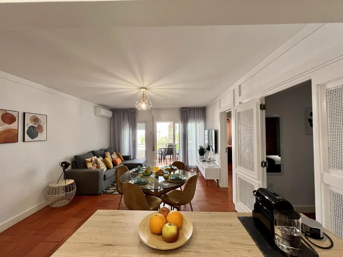 Apartamento Armacao De Pera Brightness 2 With Pool By Homing 0*,